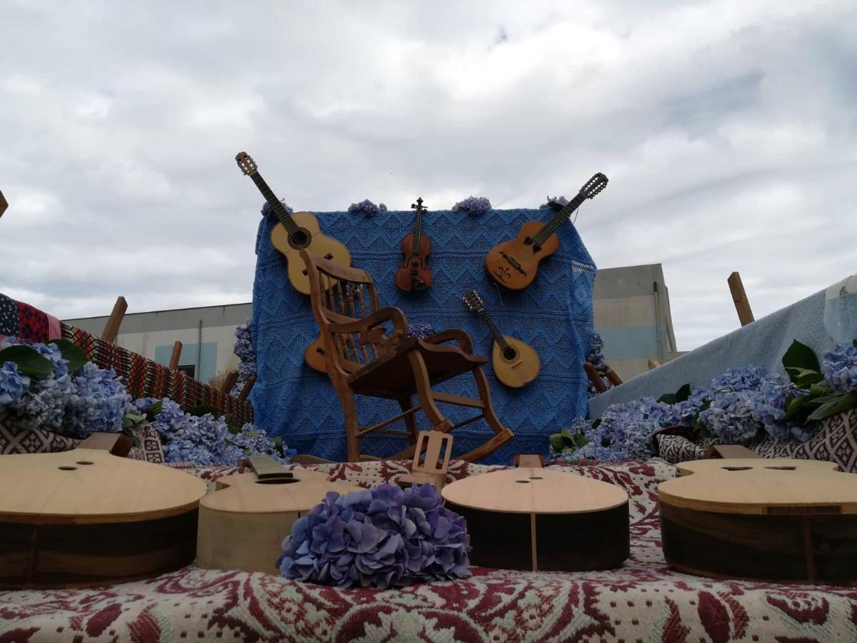 Alojamento Local M&I Lajes das Flores Екстериор снимка